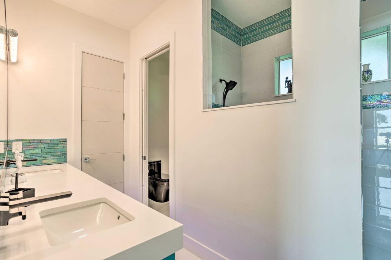 Sleek Fort Pierce Vacation Rental With Private Dock! Exterior photo