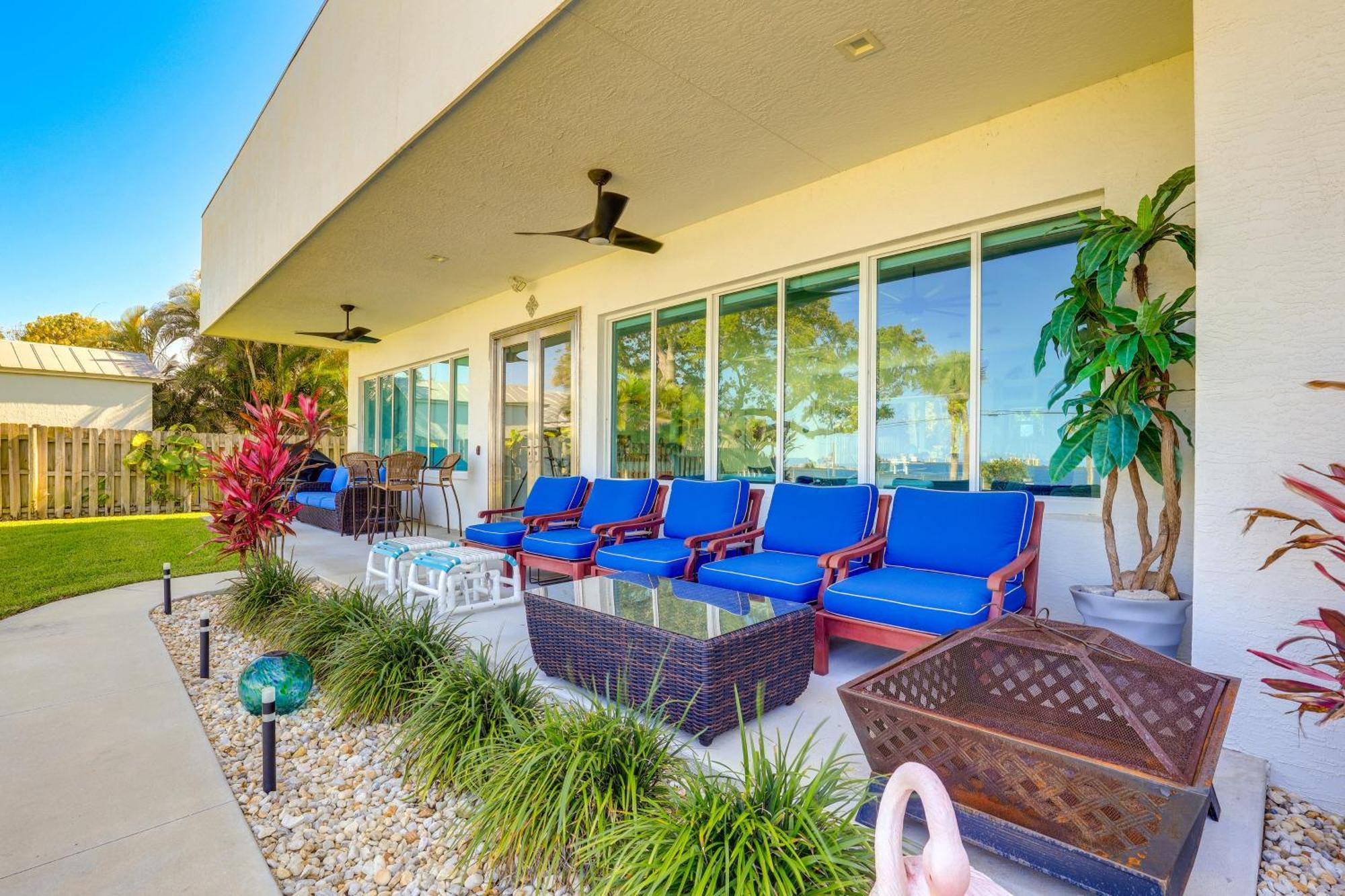 Sleek Fort Pierce Vacation Rental With Private Dock! Exterior photo